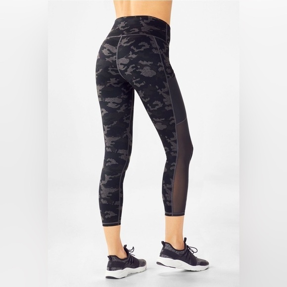 Fabletics On-The-Go PowerHold® High-Waisted Capri in Charcoal Camo, S - Picture 12 of 15